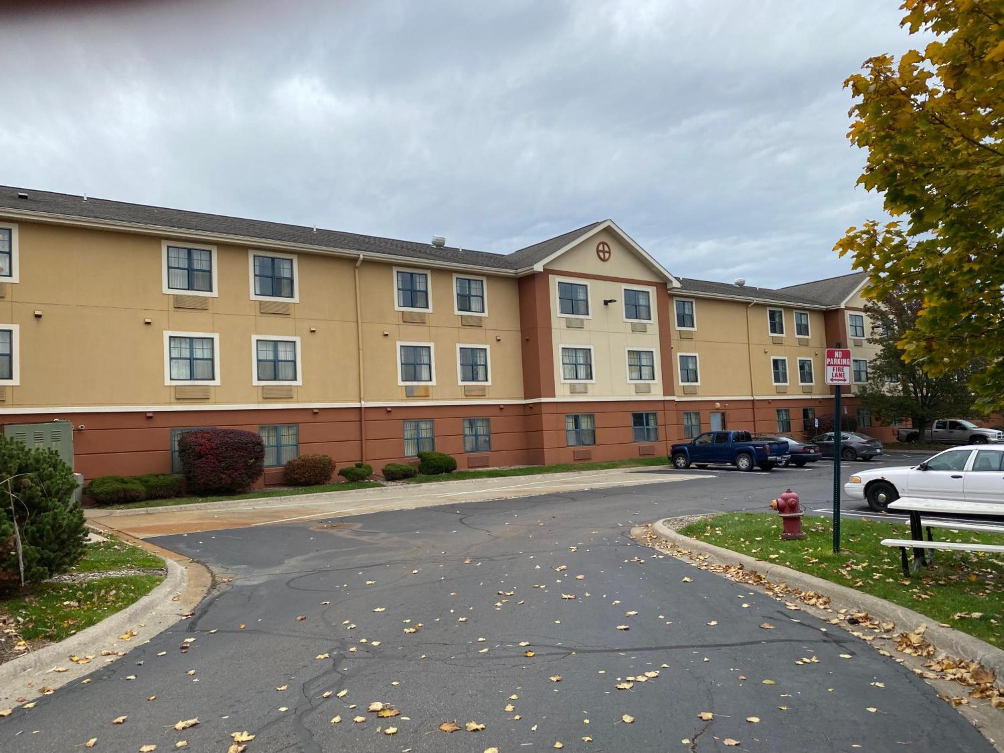 Suburban Studios Auburn Hills - Detroit Eksteriør billede