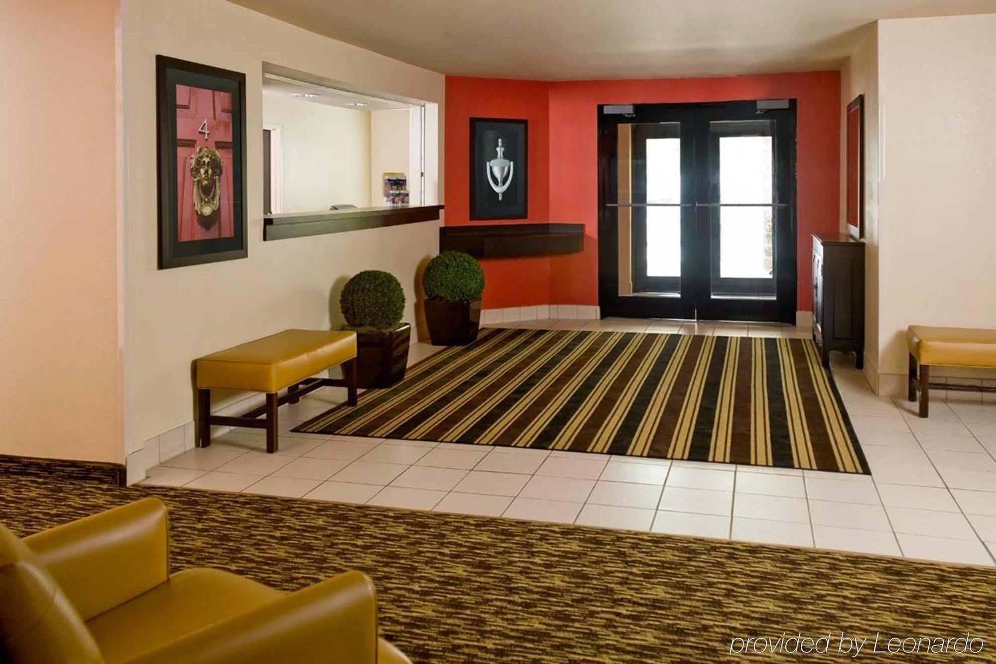Suburban Studios Auburn Hills - Detroit Eksteriør billede